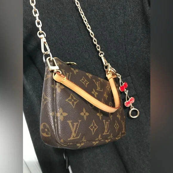 ✅LV Pochette Accessories LVBOX+LVDUSTBAG HANDBAG LOUIS VUITTON - Picture 2 of 14